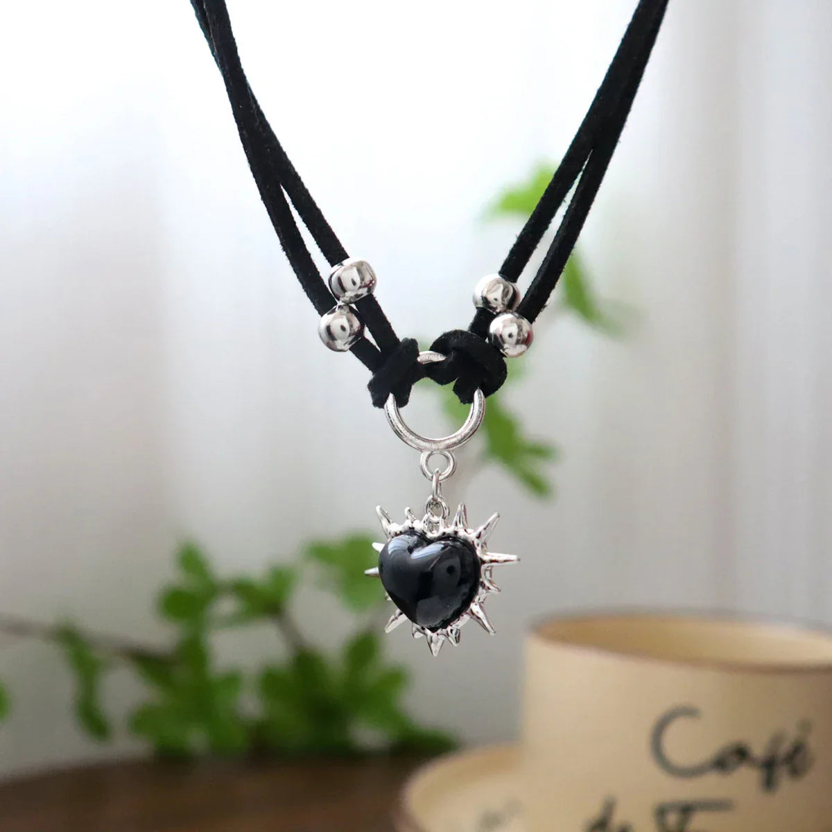 Chic Heart Choker Necklace